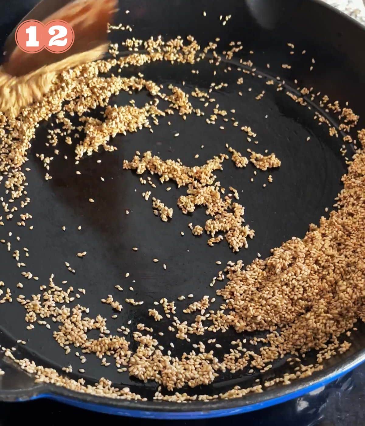 sesame seeds toasted